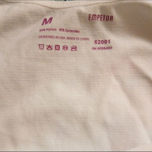 Empetur All Day Every Day Scoop Neck Cami - Picture 2 of 2